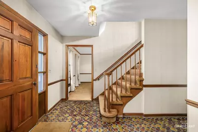 409 Essex Court, Geneva, IL 60134 - Photo 4