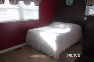 120 W Herron Ct, Watseka, IL 60970 - Photo 20