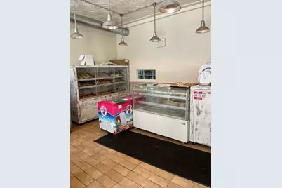 4022 N Milwaukee Avenue SE, Chicago, IL 60641 - Photo 2