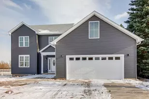 2414 Phillip Dr, Zion, IL 60099 - Photo 2