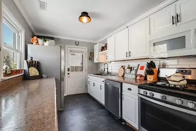 18229 W Big Oaks Road, Grayslake, IL 60030 - Photo 6