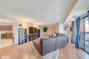 1621 Mission Hills Rd, Northbrook, IL 60062 - Photo 4