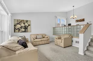 1234 Devonshire Rd, Buffalo Grove, IL 60089 - Photo 4