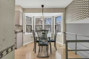 1234 Devonshire Rd, Buffalo Grove, IL 60089 - Photo 8