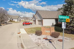 20 Crystal Ct, Bloomington, IL 61704 - Photo 34