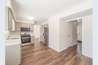 429 6th Street, Wheeling, IL 60090 - Photo 6