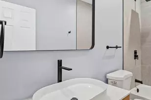 [Address not provided], Chicago, IL 60624 - Photo 32