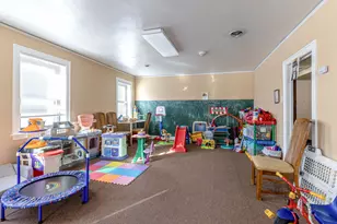 9395 Landings Ln, Des Plaines, IL 60016 - Photo 28