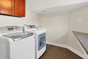 6942 W Fletcher St, Chicago, IL 60634 - Photo 24