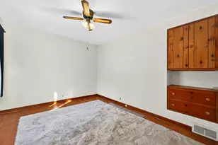 4215 Oaklane Rd, Rockford, IL 61109 - Photo 12