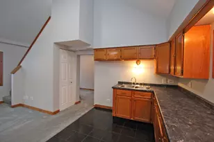 338 E Lakeview Ave, Round Lake Beach, IL 60073 - Photo 12