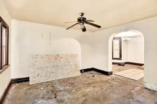 10920 S Wabash Ave, Chicago, IL 60628 - Photo 14