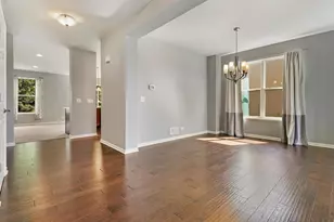 643 Seneca St, Volo, IL 60073 - Photo 6