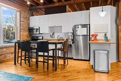 2021 W Willow Street #102, Chicago, IL 60647 - Photo 6