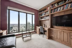 950 N Michigan Ave, Chicago, IL 60611 - Photo 14