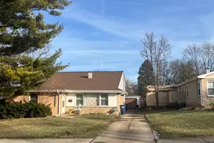 107 N Pierce Ave, Wheaton, IL 60187 - Photo 4