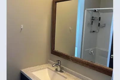 107 N Pierce Avenue, Wheaton, IL 60187 - Photo 16