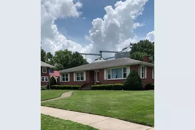 125 W Exchange Street, Danvers, IL 61732 - Photo 2