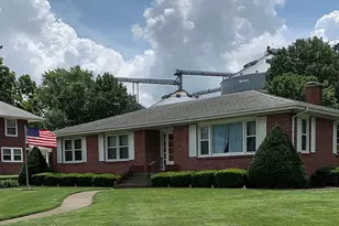 125 W Exchange St, Danvers, IL 61732 - Photo 2