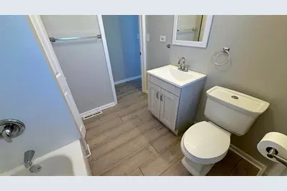 1907 N 19th Avenue #1907, Melrose Park, IL 60160 - Photo 12