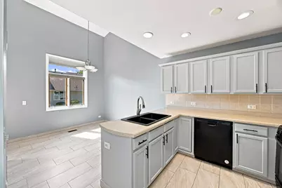 816 Katherine Lane, Hampshire, IL 60140 - Photo 8