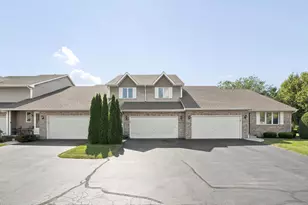 816 Katherine Ln, Hampshire, IL 60140 - Photo 1