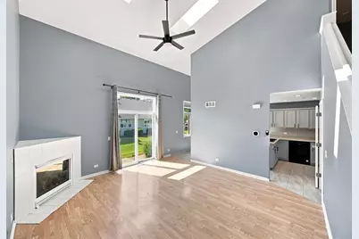 816 Katherine Lane, Hampshire, IL 60140 - Photo 4