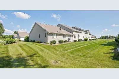 816 Katherine Lane, Hampshire, IL 60140 - Photo 2