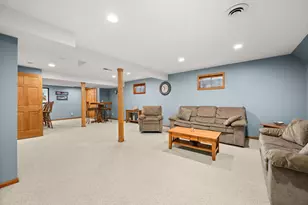 1122 Yorkshire Dr S, Sycamore, IL 60178 - Photo 32