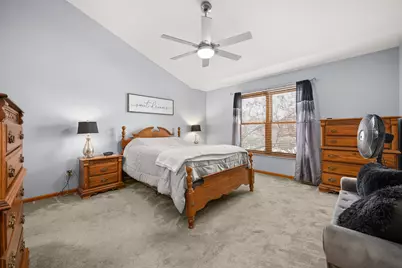 1122 Yorkshire Drive S, Sycamore, IL 60178 - Photo 24