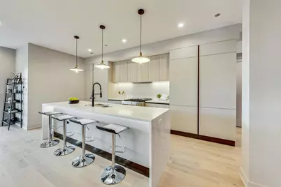 [Address not provided], Chicago, IL 60642 - Photo 2