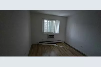 212 Shorewood Drive, Glendale Heights, IL 60139 - Photo 6