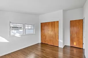 7541 Lyons St, Morton Grove, IL 60053 - Photo 14