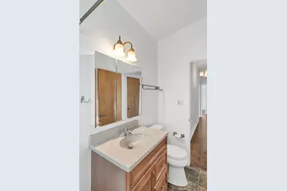 7541 Lyons Street, Morton Grove, IL 60053 - Photo 18