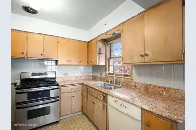 5932 N Keating Avenue, Chicago, IL 60646 - Photo 6