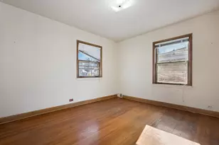 5932 N Keating Ave, Chicago, IL 60646 - Photo 10