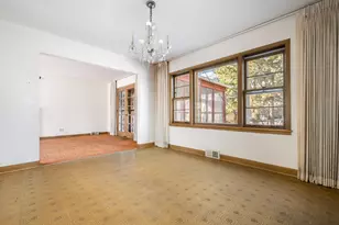 5932 N Keating Ave, Chicago, IL 60646 - Photo 6