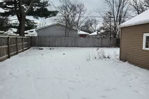 719 Grand Ave, Loves Park, IL 61111 - Photo 6