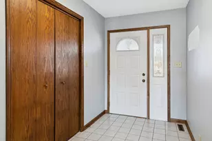 [Address not provided], Aurora, IL 60506 - Photo 14