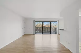 209 W Ct of Shorewood, Vernon Hills, IL 60061 - Photo 6