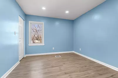 1315 Benton Street, Rockford, IL 61107 - Photo 8