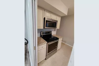 2021 Walters Avenue, Northbrook, IL 60062 - Photo 4