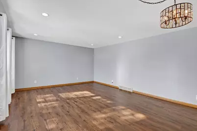 5103 Brookview Road, Rockford, IL 61107 - Photo 6