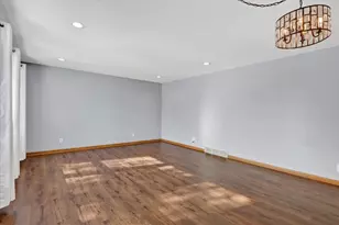 5103 Brookview Rd, Rockford, IL 61107 - Photo 6