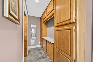 1404 Amy Ln, Libertyville, IL 60048 - Photo 26