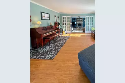 1404 Amy Lane, Libertyville, IL 60048 - Photo 14