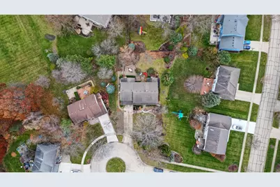 1404 Amy Lane, Libertyville, IL 60048 - Photo 48