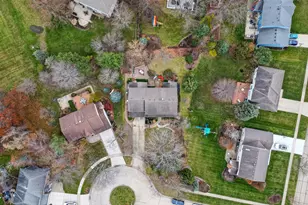 1404 Amy Ln, Libertyville, IL 60048 - Photo 48