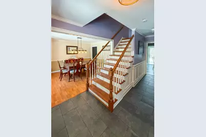 1404 Amy Lane, Libertyville, IL 60048 - Photo 2