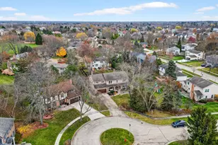 1404 Amy Ln, Libertyville, IL 60048 - Photo 46